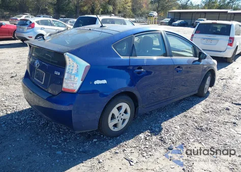 2011 Toyota Prius Two from USA, damaged, VIN JTDKN3DU7B1472699
